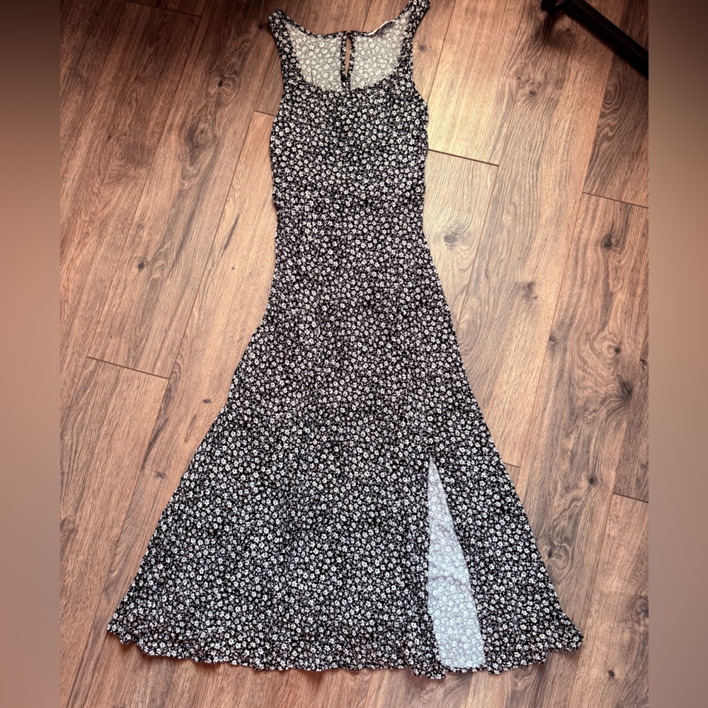 American Eagle Outfitters Black and White Floral Dress SZ XS